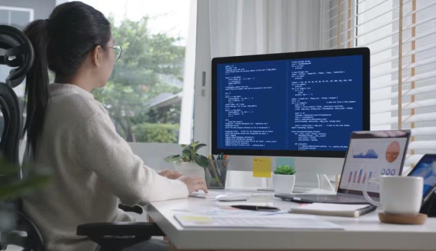 安义县企业数字化解决方案：机器学习赋能商业模式升级的核心路径